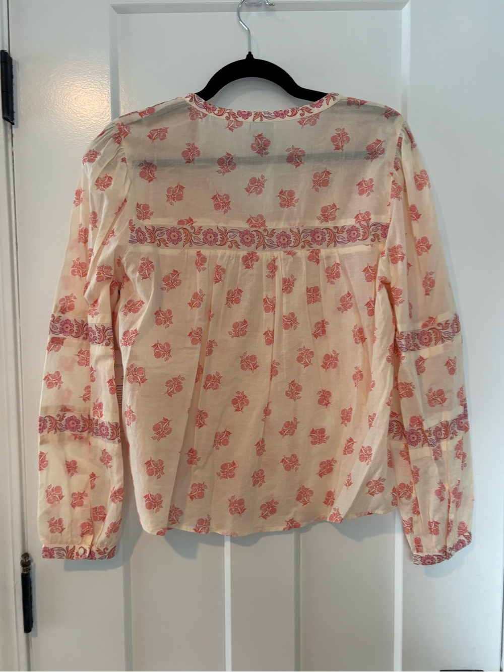 Cabi Artsy Top Small 6895 - Picture 5 of 9
